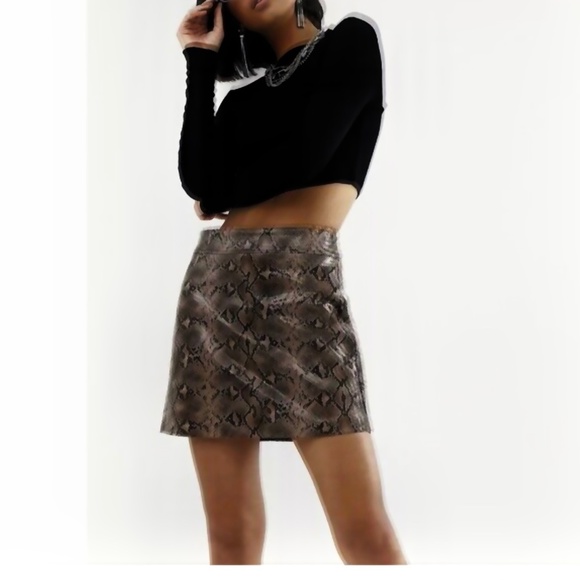 Vintage Y2K Mini Pencil Skirt Snakeskin print Wool Black tan Mobwife Goth M - Picture 1 of 9